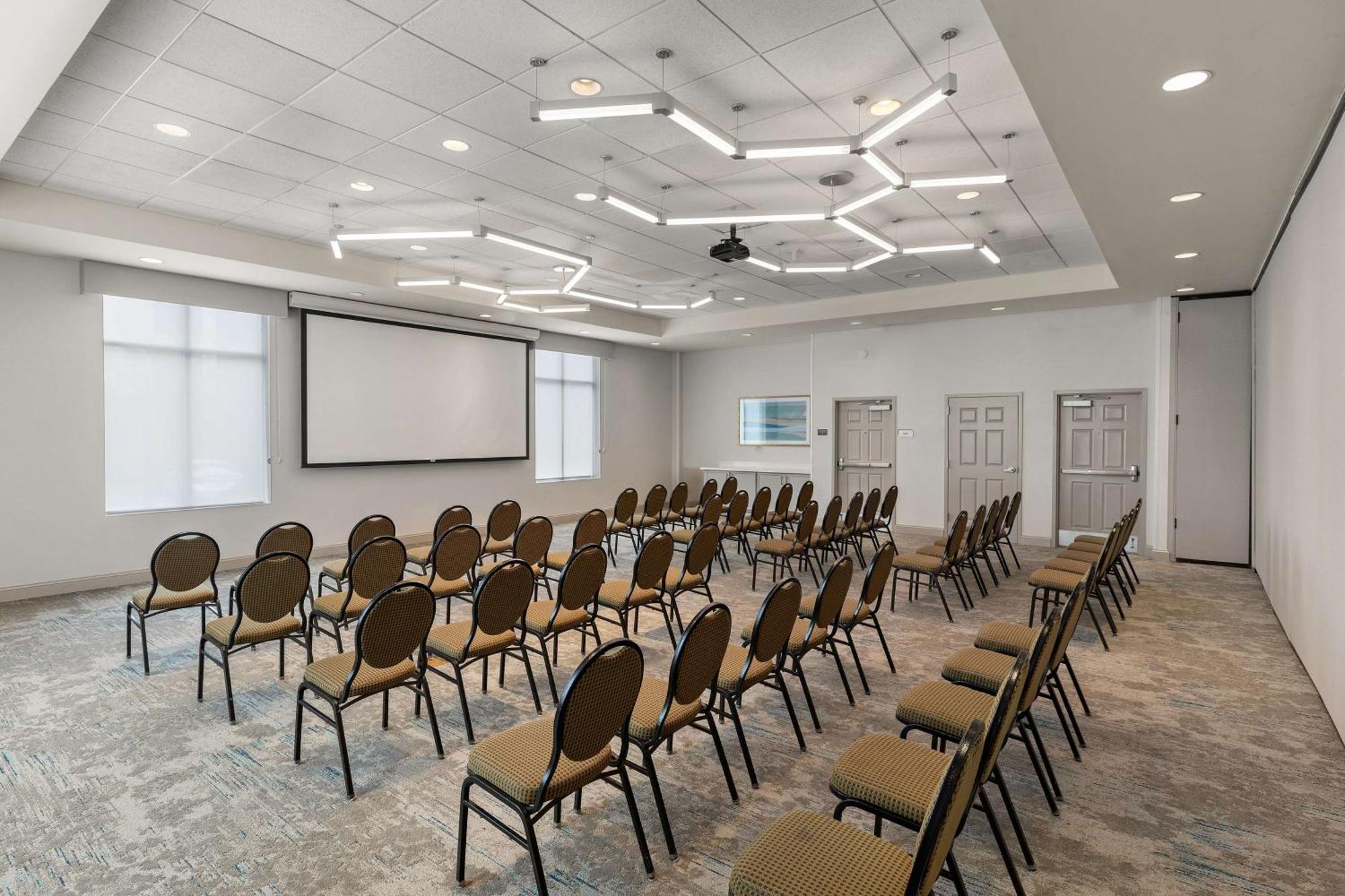 Hilton Garden Inn Atlanta East/Stonecrest Литония Экстерьер фото